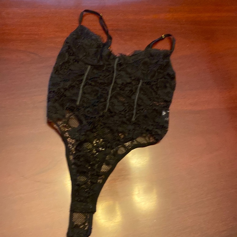 SHEIN Lace Bodysuit